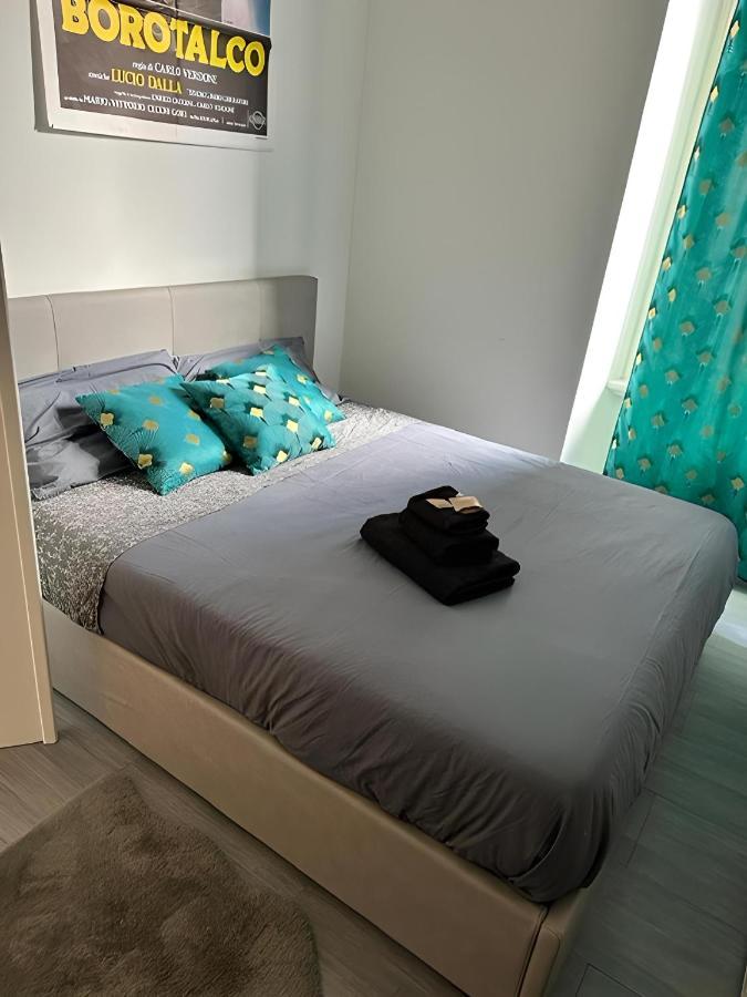 Ami House Roma Apartment ภายนอก รูปภาพ
