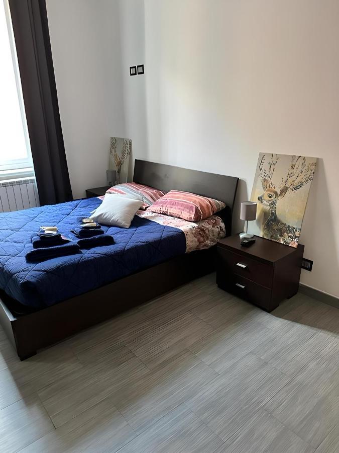 Ami House Roma Apartment ภายนอก รูปภาพ